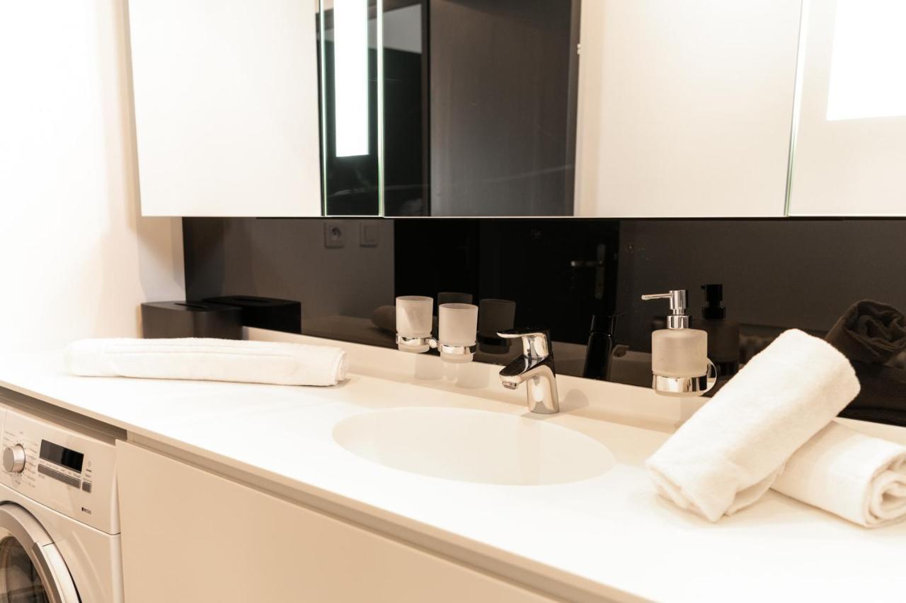 Les Sorbiers - Apartment 2 Bedrooms Top Floor - Parking & Terrace 阿讷西 外观 照片